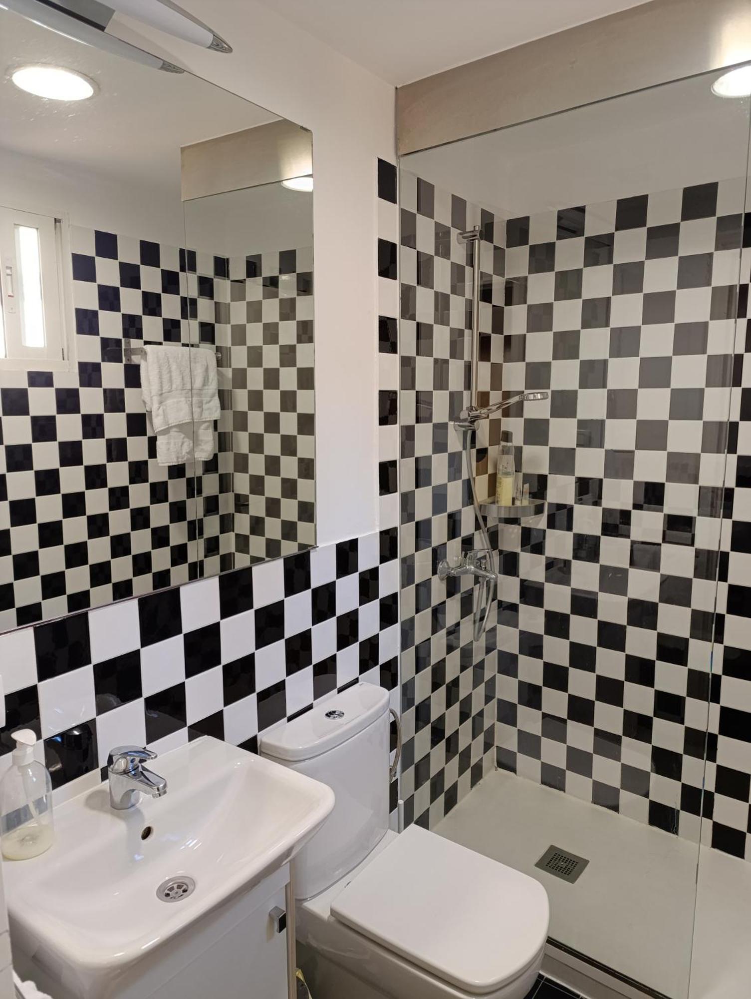 Apartamento En Huertas Madrid Exteriér fotografie